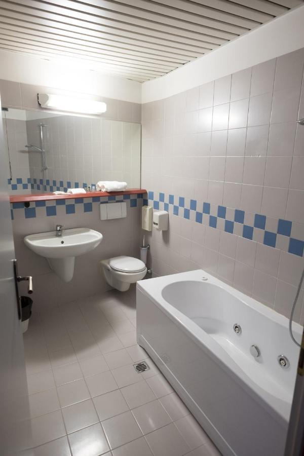 Alba Hotel מראה חיצוני תמונה