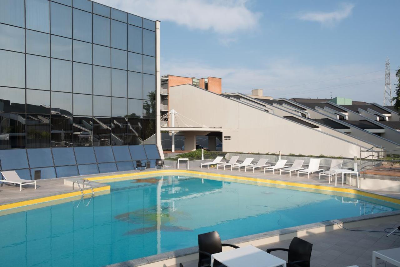 Alba Hotel מראה חיצוני תמונה