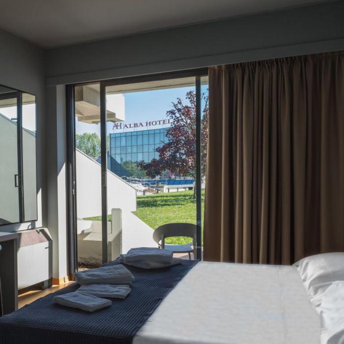 Alba Hotel מראה חיצוני תמונה