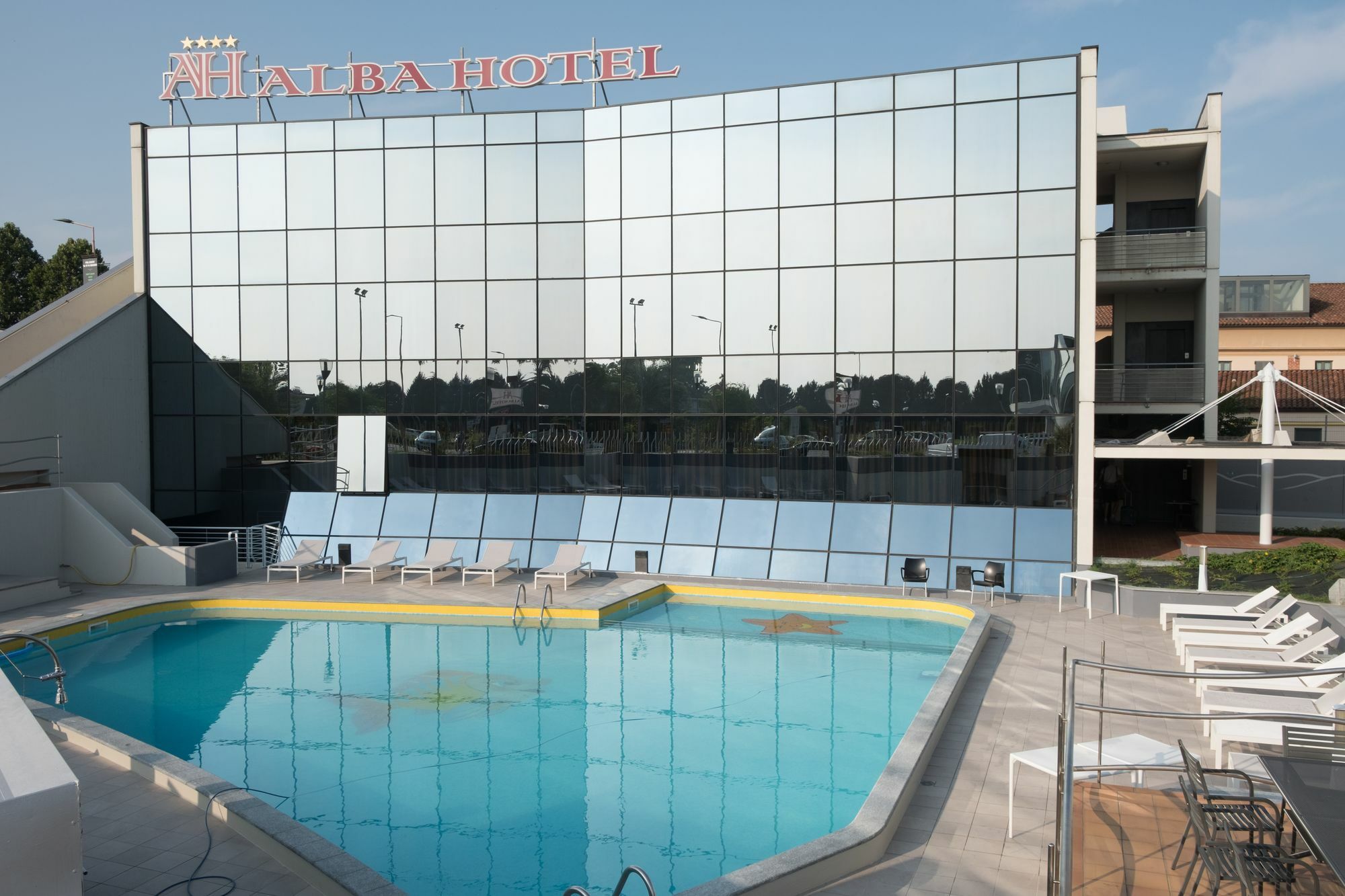 Alba Hotel מראה חיצוני תמונה